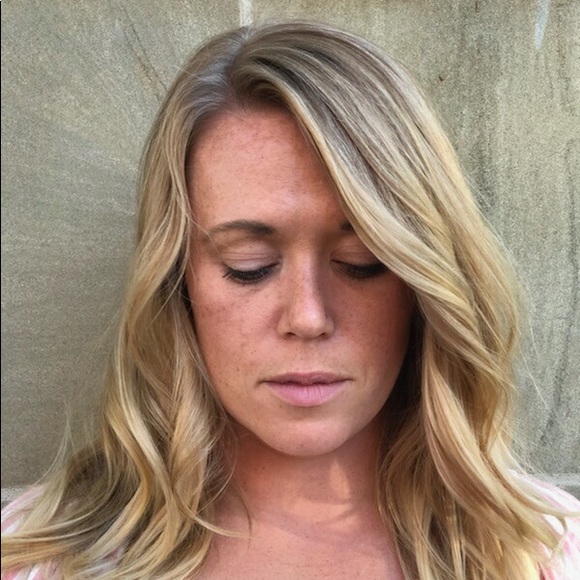 Meet your Posher, Casey - Picture 1 of 1